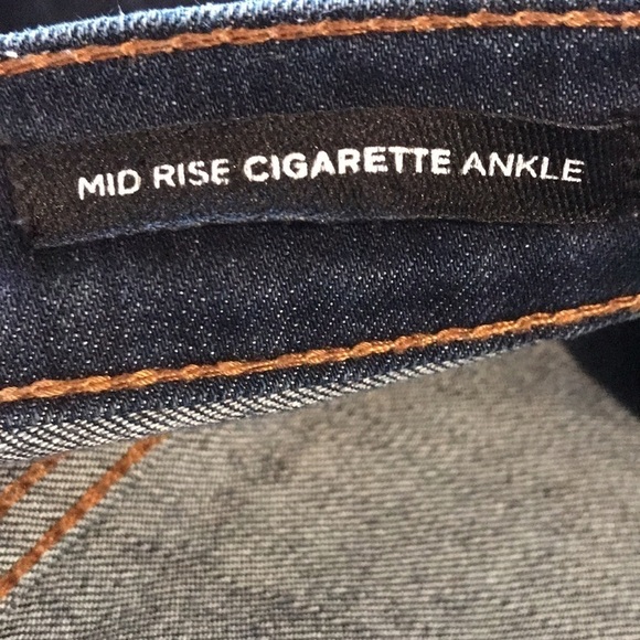 URBAN Outfitters BDG CIGARETTE MID-RISE JEANS size 26/30 - Picture 11 of 12